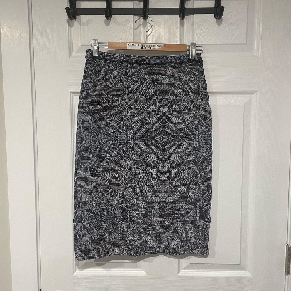 Lululemon Twice as Nice Reversible Pencil Skirt Sz6